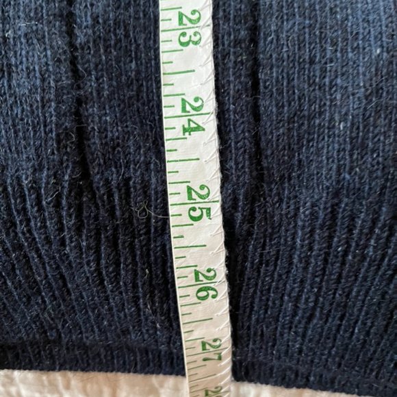 New Zealand Wool Crewneck Sweater - L - Picture 4 of 8